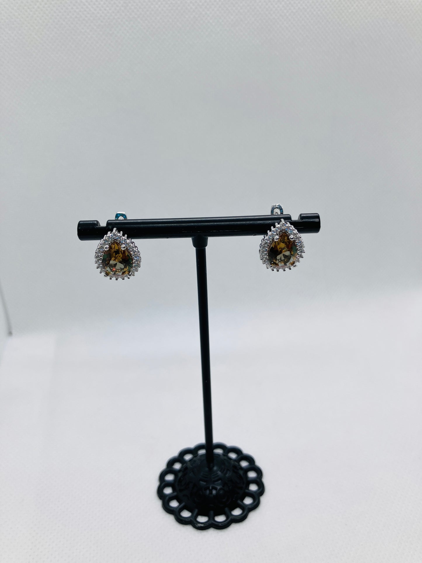 Orecchini Zultanite in argento 925